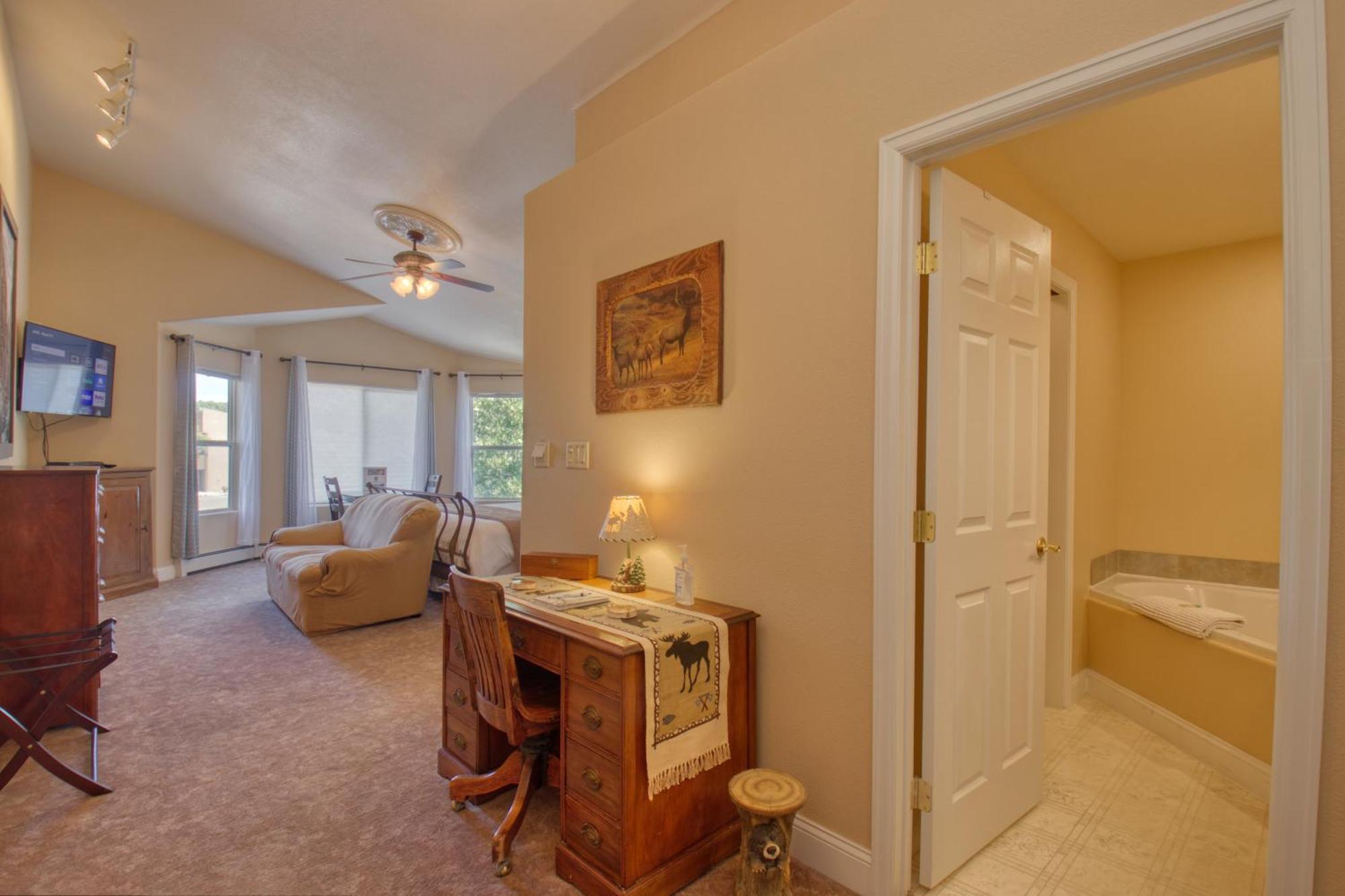 Castle Creek Manor Bed and Breakfast Grand Junction Eksteriør billede