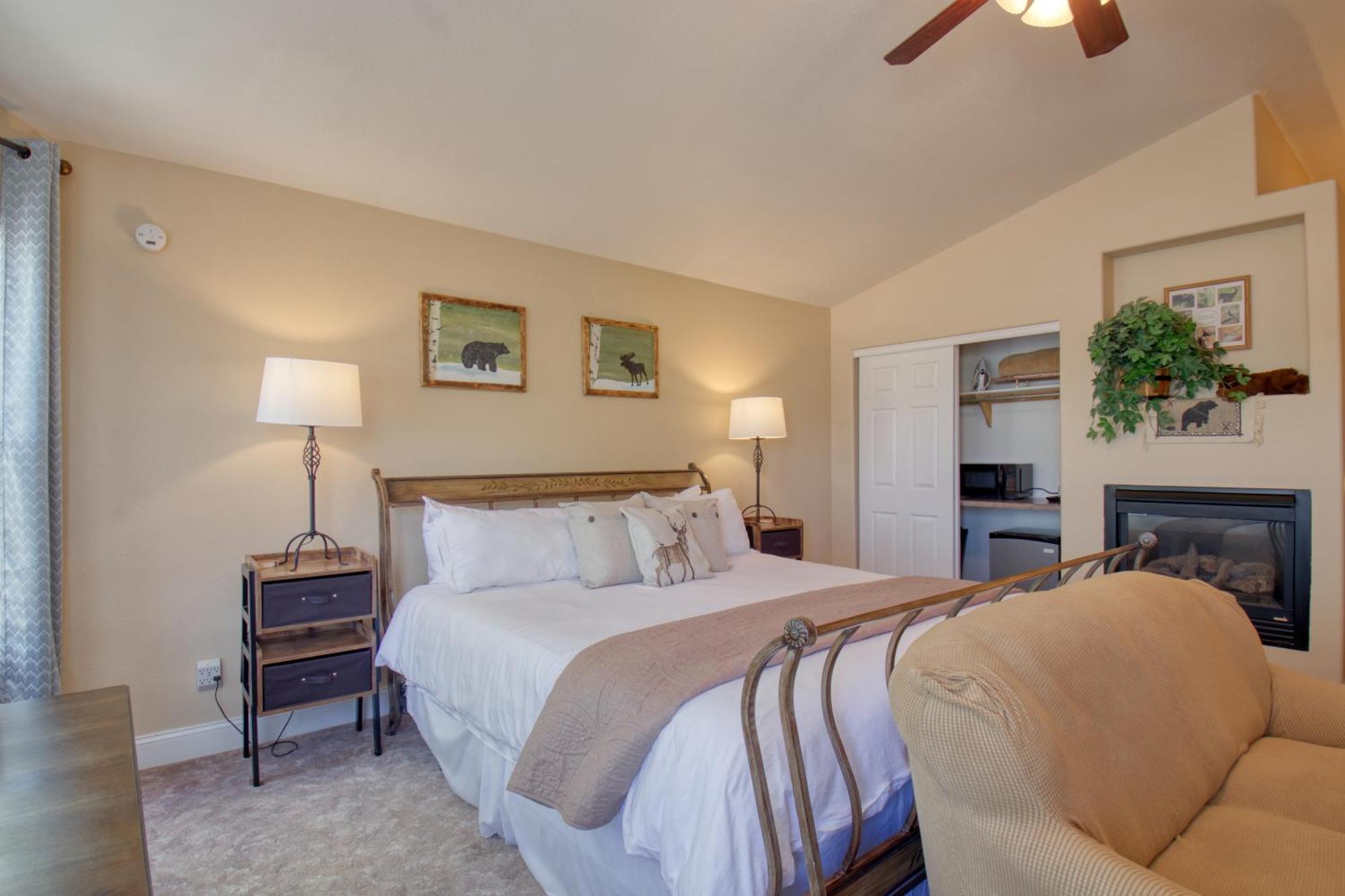 Castle Creek Manor Bed and Breakfast Grand Junction Eksteriør billede